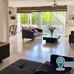 Stunning And Stylish 2 Bedroom Unit At Mar H2O!